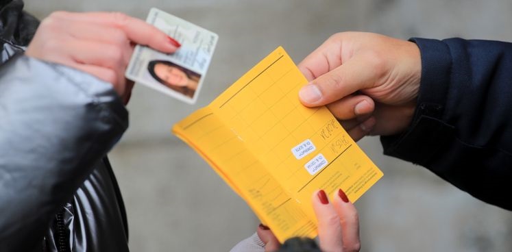 CORONAVIRUS: L'ALLEMAGNE VA RENFORCER SES RESTRICTIONS FACE À UN TAUX D'INCIDENCE RECORD