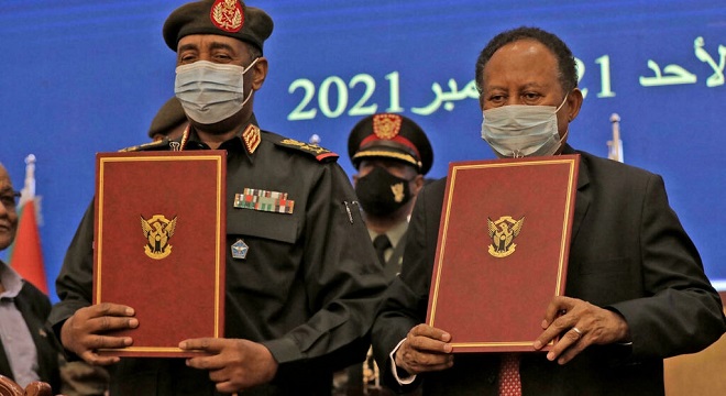 de-retour-au-pouvoir-le-premier-ministre-soudanais-est-devenu-lotage-des-militaires