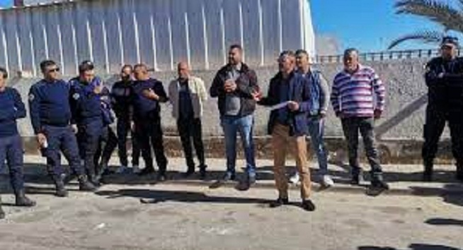 gabes-les-cadres-et-les-agents-securitaires-en-greve-ouverte