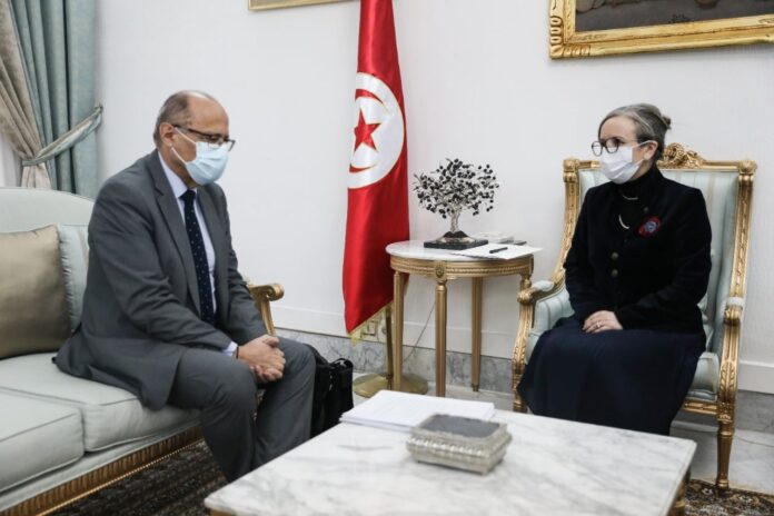 Najla Bouden reçoit le Secrétaire permanent de l’AIMF