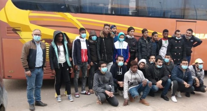 Rapatriement de 22 Tunisiens retenus à Tripoli depuis le 20 décembre 2021