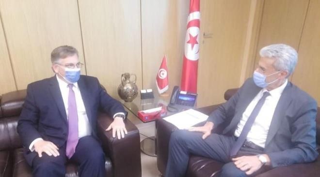 l’accord de don de 500 millions de dollars