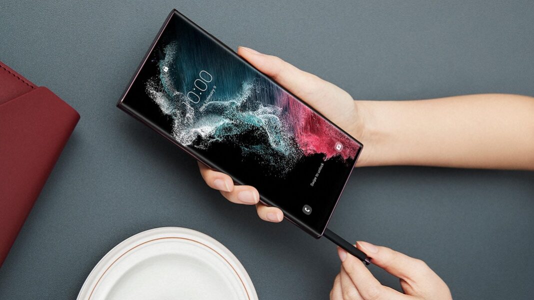 1-26 Galaxy S22 Ultra_Front2_Burgundy_design_LI