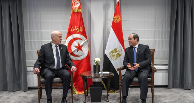 Kaïs Saïed s’entretient à Bruxelles avec son homologue égyptien