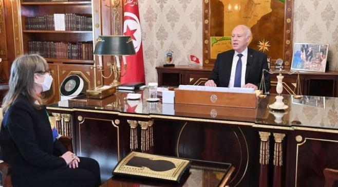 Le président de la République reçoit la Cheffe du gouvernement