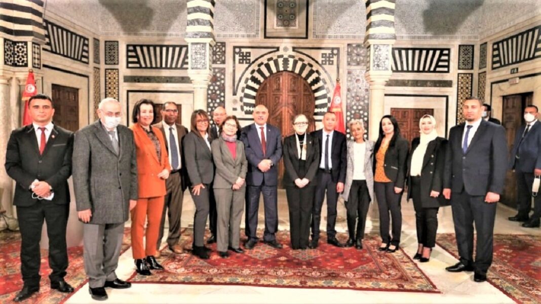 instance-nationale-pour-la-prevention-de-la-torture-inpt-les-nouveaux-membres-pretent-serment-videos