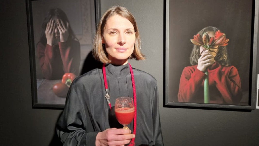 les-reflets-intemporels-by-iulia-nosar-exposition-photographique-de-lartiste-ukrainienne-a-la-galerie-musk-amber-02