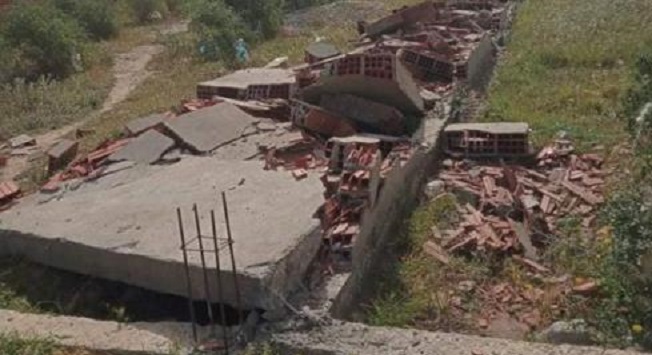Démolition de plusieurs constructions anarchiques à Radès