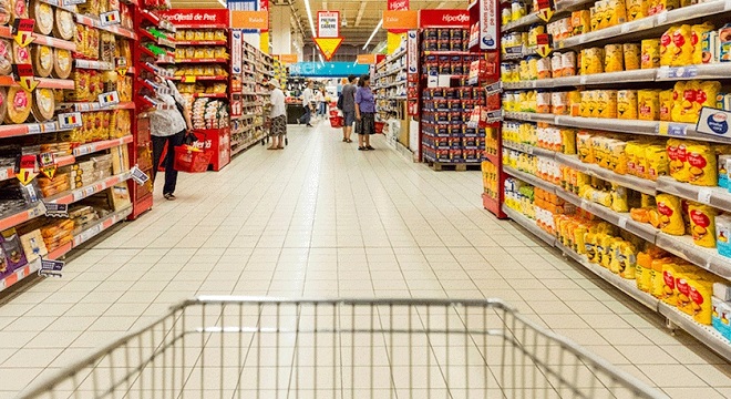 Carrefour, Géant, Monoprix et MG réduisent les prix de certains produits