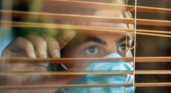 Covid-19 en Chine : l’OMS juge compréhensibles les mesures de protection imposées aux voyageurs