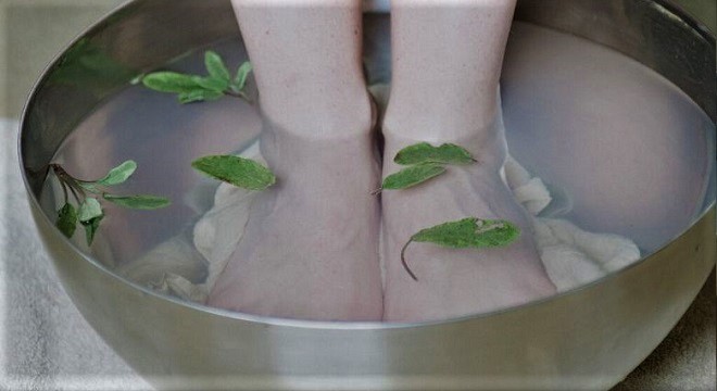 - Les bienfaits d'un bain de pieds au vinaigre-Tunisie-Tribune-Santé