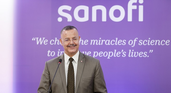 le-ministre-de-la-sante-inaugure-de-capacites-de-production-realisees-par-sanofi-tunisie-sur-son-site-industriel-de-megrine