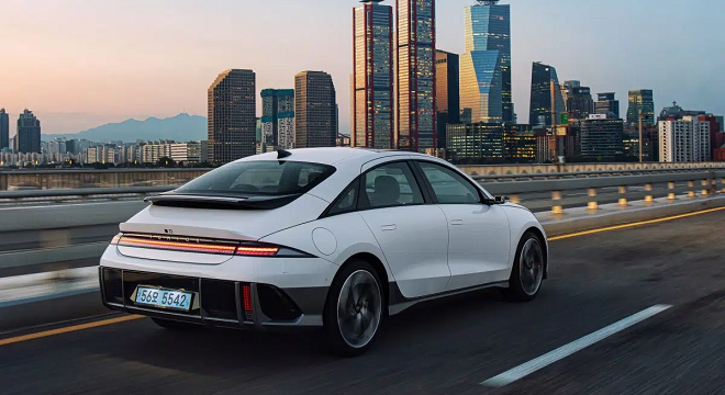 autonomie-la-hyundai-ioniq-6-est-officiellement-lune-des-voitures-electriques-les-plus-efficientes-du-marche