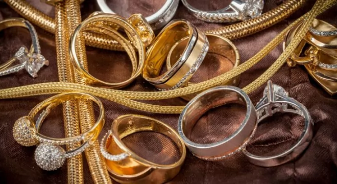 La quantité de bijoux qu'on peut transporter sans déclaration douanière