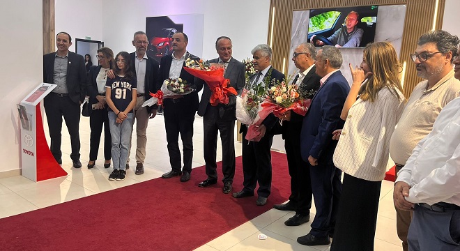 inauguration-de-lagence-toyota-teboulba-2eme-partenariat-lubrifiants-entre-totalenergies-marketing-tunisie-et-bsb-toyota03