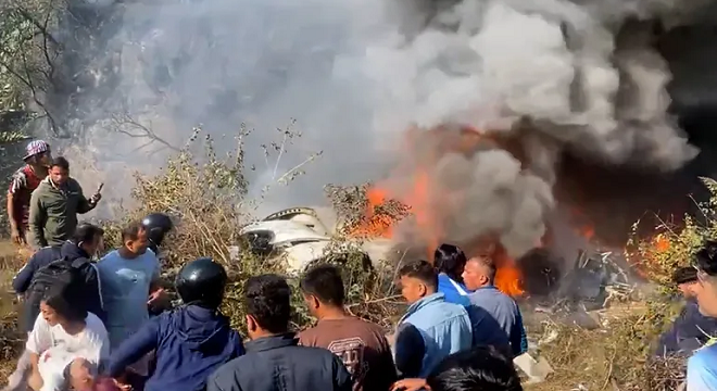 Un avion de Yeti Airlines s'écrase au Népal avec 72 personnes à bord