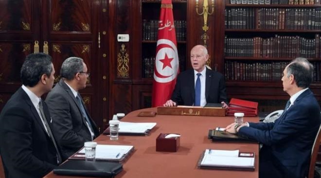 Le Conseil supérieur de l’éducation et l’enseignement au centre d’une réunion au Palais de Carthage