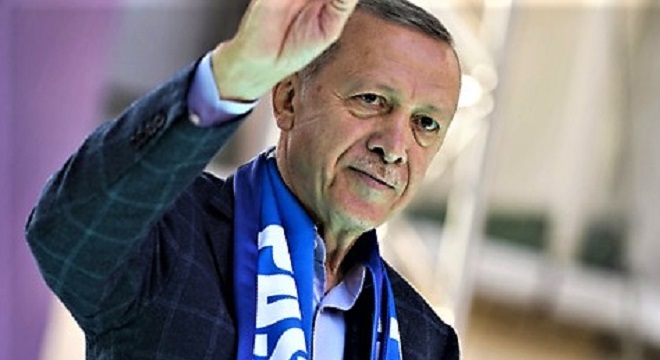 Turquie,: Erdogan réélu président par sa victoire sur Kiliçdaroglu à plus  de 52% au second tour | Tunisie Tribune