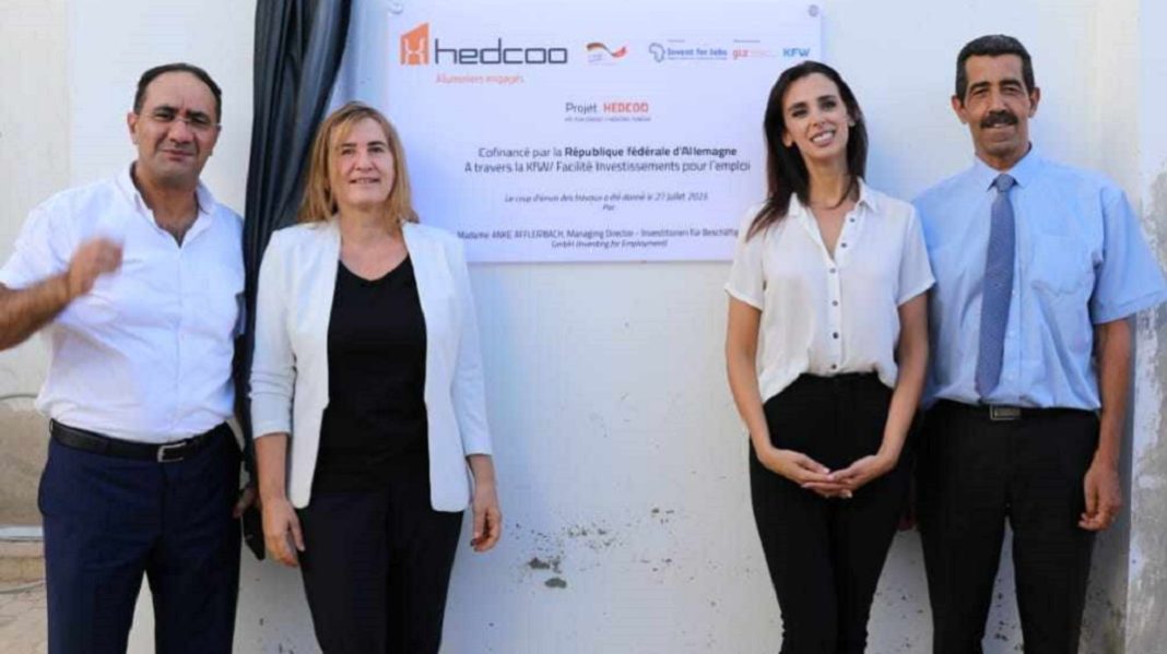 plaque d'iauguration Hedcoo-مشروع هيدكوو