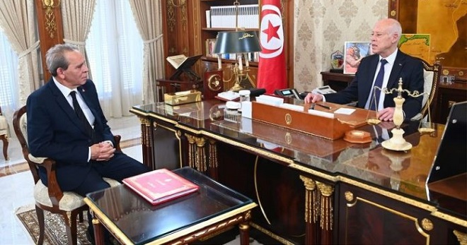 Kais Saïed demande au nouveau chef du gouvernement un projet de Décret pour l’assainissement de l’administration