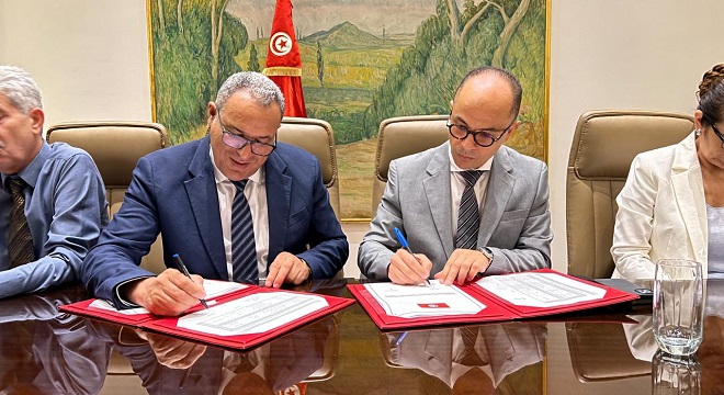 Signature d’une Convention de Partenariat entre le Ministère de l'Education et la BH BANK