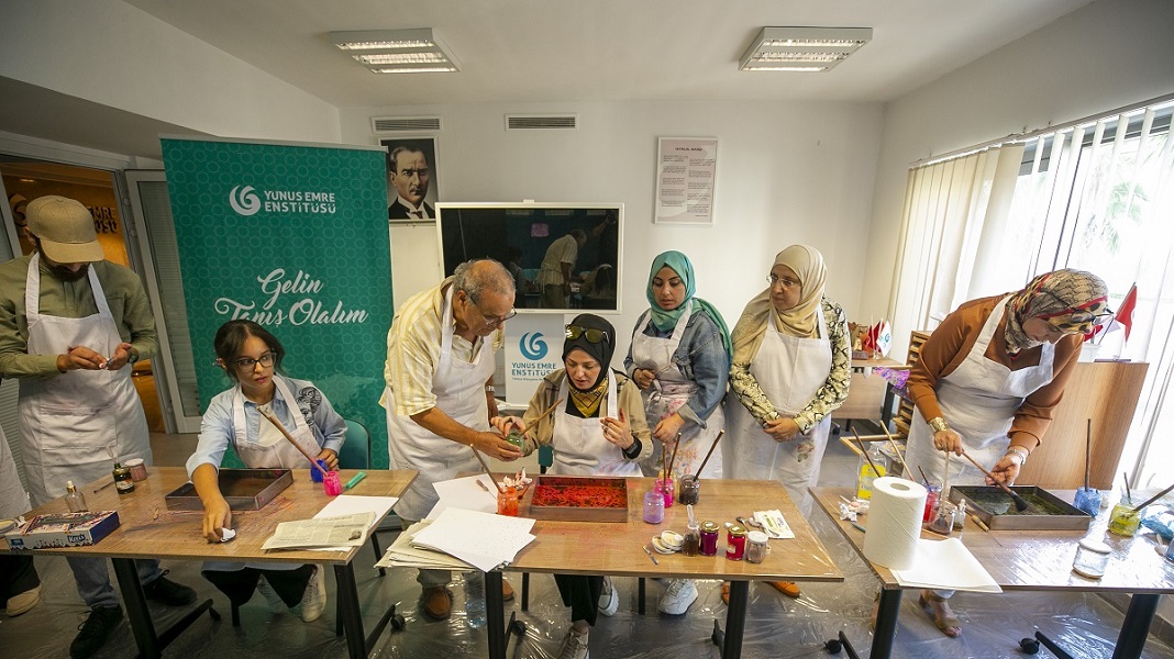 A la découverte de l’art de l’Ebru