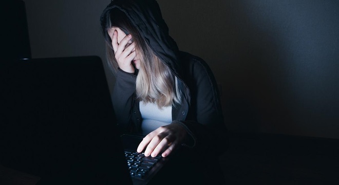 73% des femmes ont déjà subi une agression en ligne