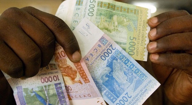 Le franc CFA devient une devise courue au Nigéria et au Ghana