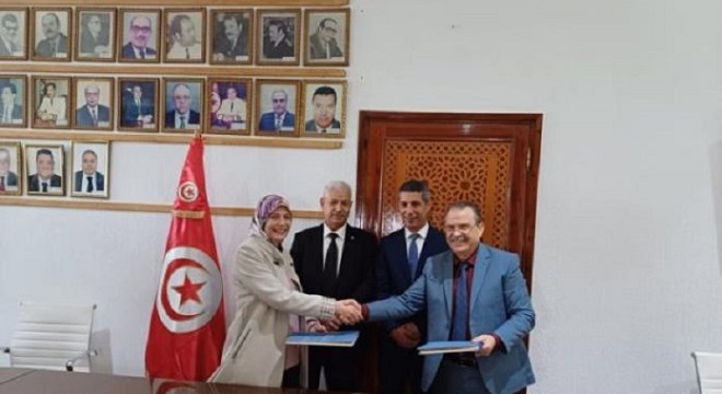 Signature d’une convention sur la facturation électronique des opérations de vente entre la Sotumag et la municipalité de Bizerte