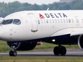 Aero-News : Une erreur à plus de 85.000 euros… Une hôtesse de l’air de Delta Air Lines déclenche par mégarde un toboggan d’évacuation
