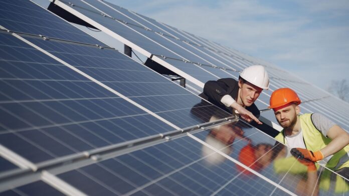 Inauguration de la première centrale photovoltaïque à Kairouan