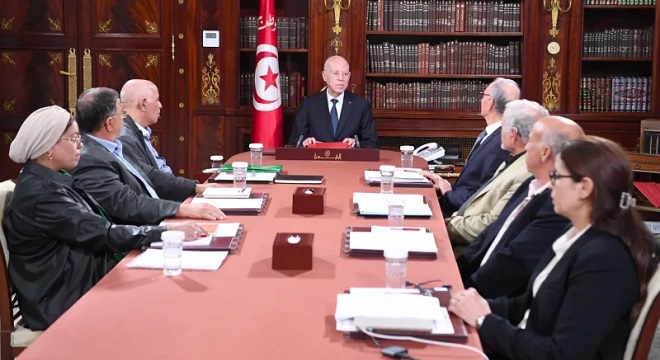 Gabès Saïed reçoit le rapport de la commission environnementale