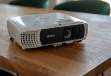 Epson renforce sa gamme de projecteurs 3LCD en Tunisie : performance, innovation et polyvalence au service des professionnels et de l’éducation