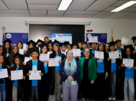 L’Ambassade des États-Unis à Tunis Célèbre la remise des diplômes de 60 Etudiants du Programme « English Access » de Tabarka et de Jedaida
