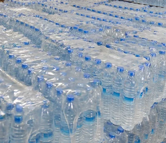 Nabeul : Saisie de 25 mille litres d’eau minérale à Nabeul, Hammamet et Béni Khalled